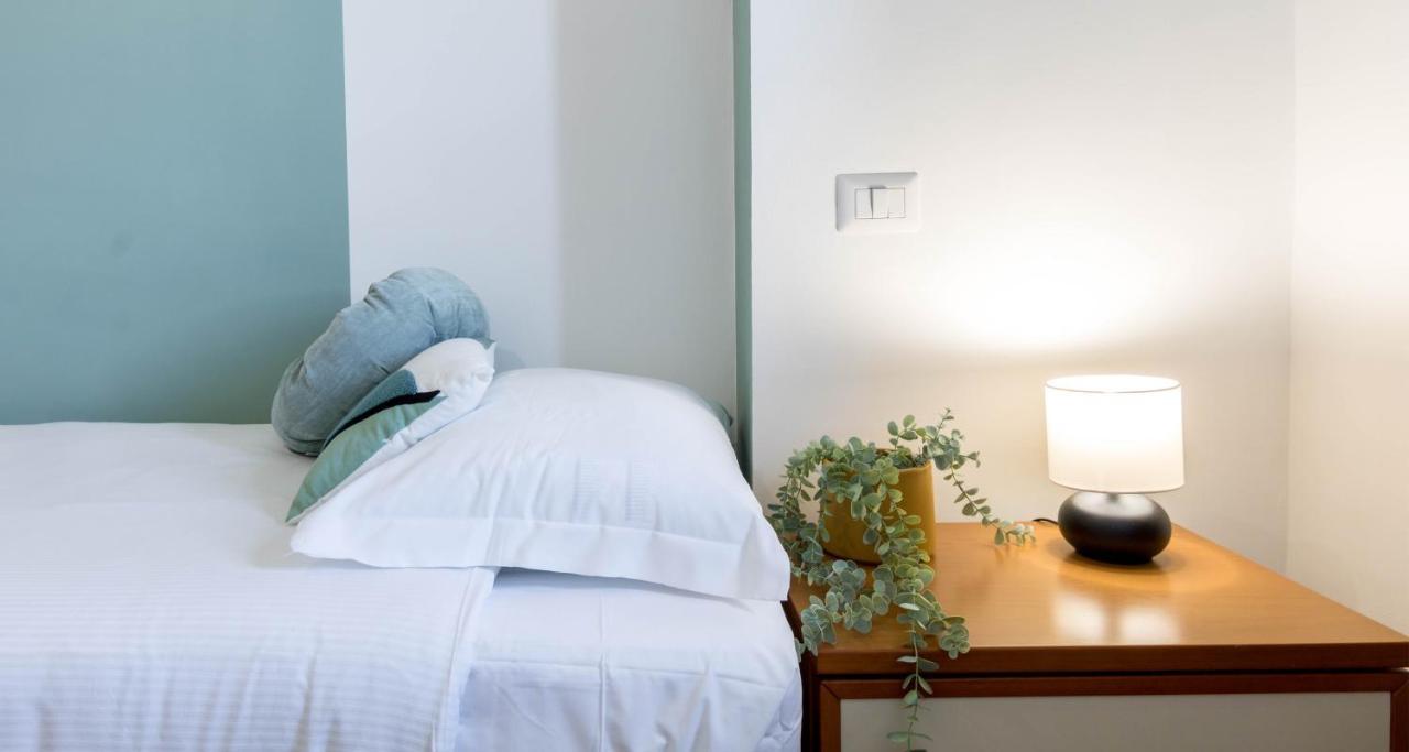 Joivy Superb Apt Close To Fiera Milano And City Life ภายนอก รูปภาพ