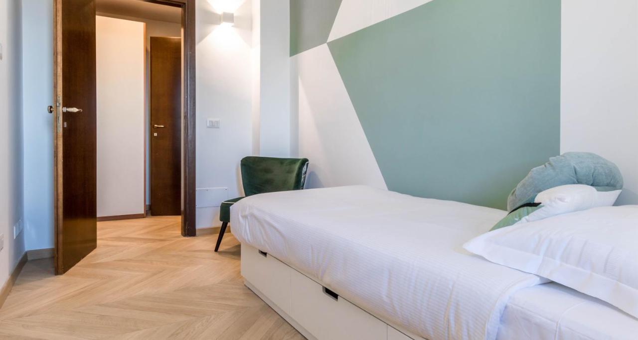 Joivy Superb Apt Close To Fiera Milano And City Life ภายนอก รูปภาพ